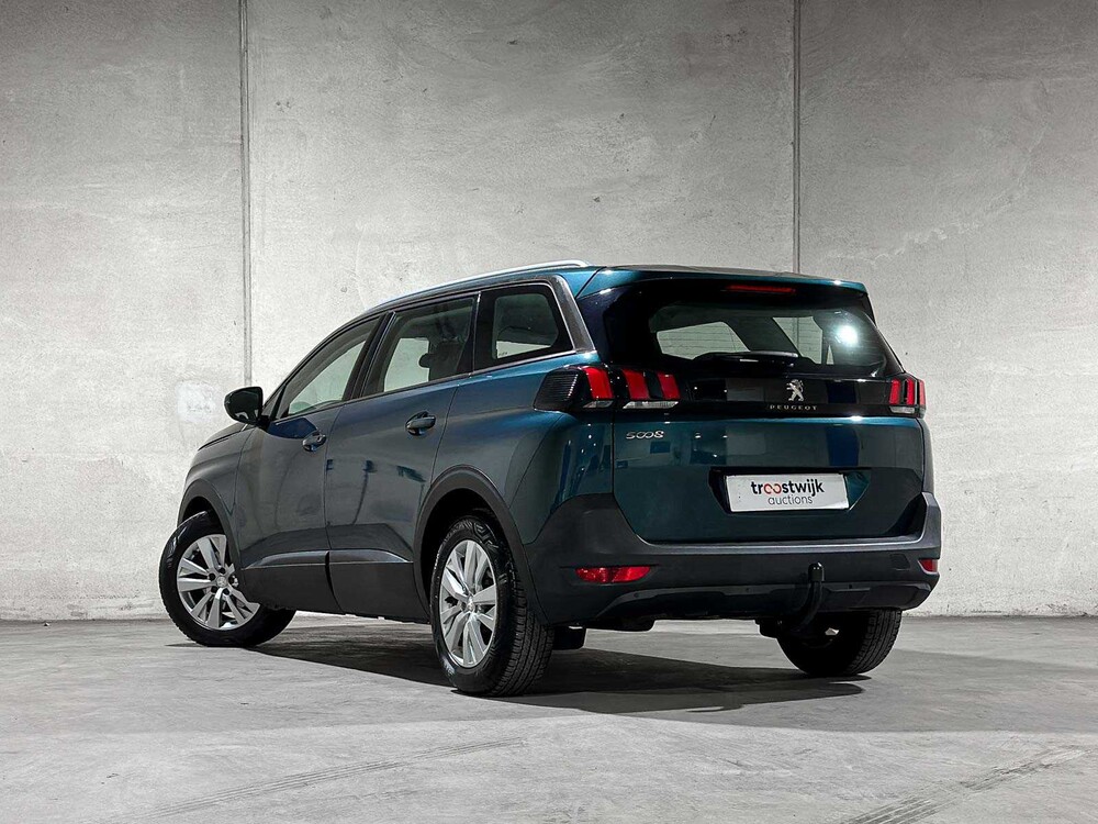 Peugeot 5008 1,2 PT BL. Executive 130 PS 2019, G-343-HN