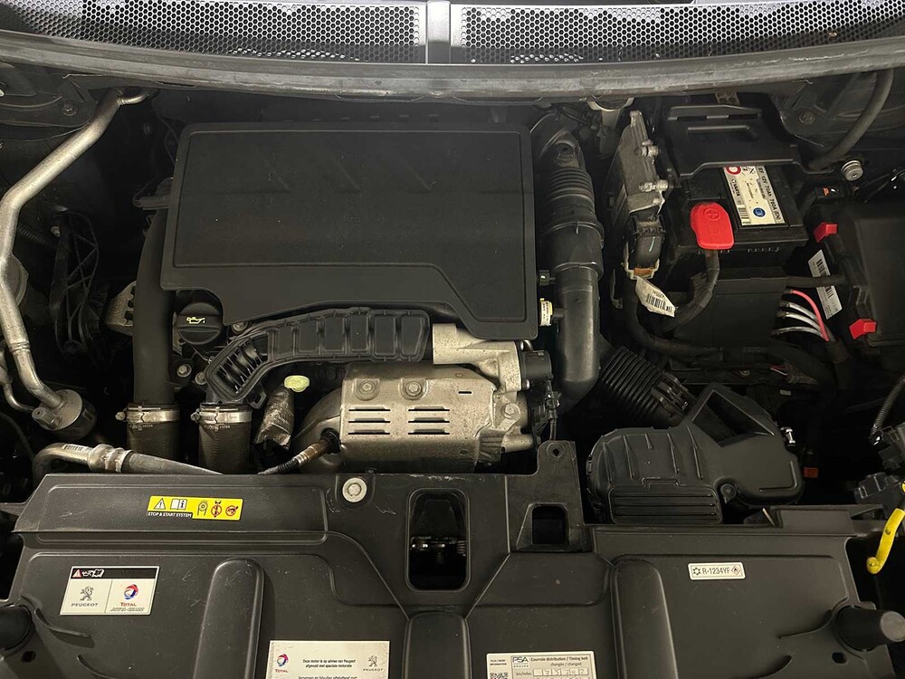 Peugeot 5008 1,2 PT BL. Executive 130 PS 2019, G-343-HN