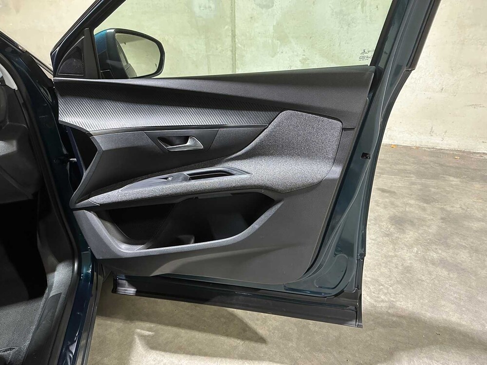 Peugeot 5008 1,2 PT BL. Executive 130 PS 2019, G-343-HN