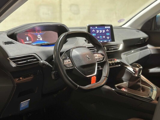 Peugeot 5008 1,2 PT BL. Executive 130 PS 2019, G-343-HN