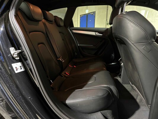 Audi A4 Avant 1.8 TFSI Automaat S Edition 170pk 2015, 4-ZRD-12