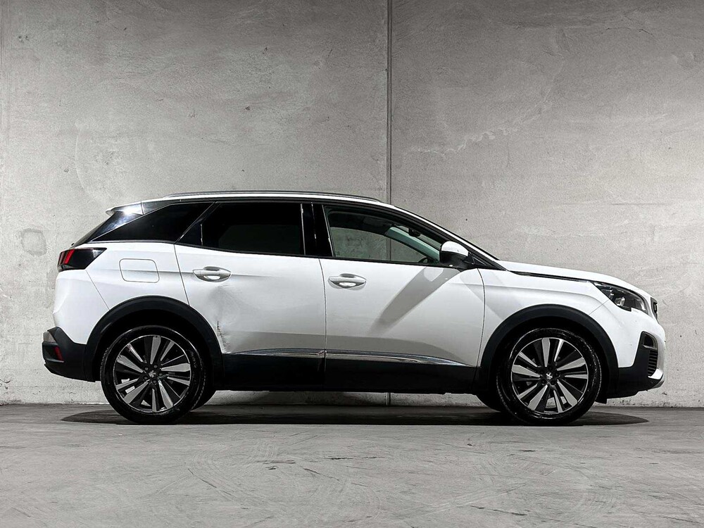 Peugeot 3008 1.2 PureTech Allure 131 PS 2017, RG-352-J