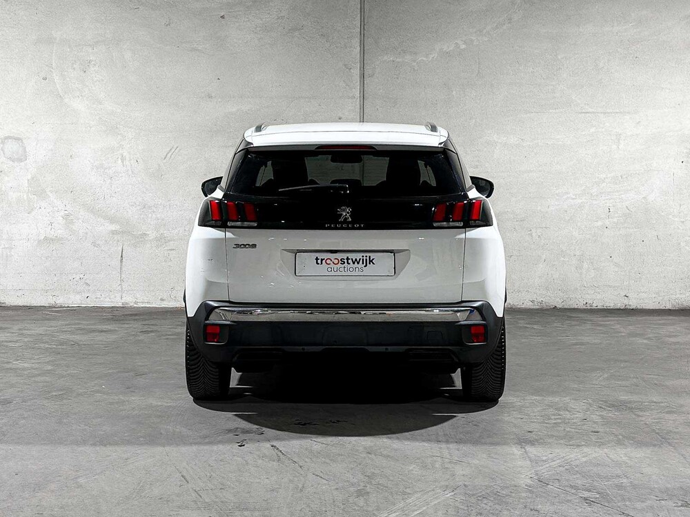 Peugeot 3008 1.2 PureTech Allure 131 PS 2017, RG-352-J