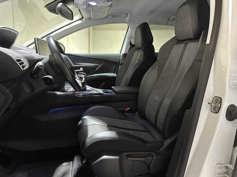 Peugeot 3008 1.2 PureTech Allure 131 PS 2017, RG-352-J