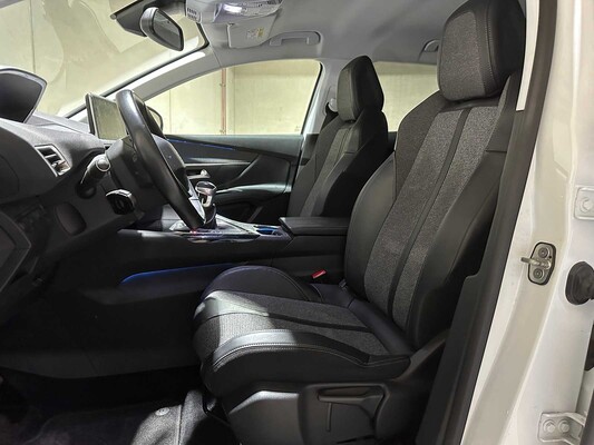 Peugeot 3008 1.2 PureTech Allure 131 PS 2017, RG-352-J