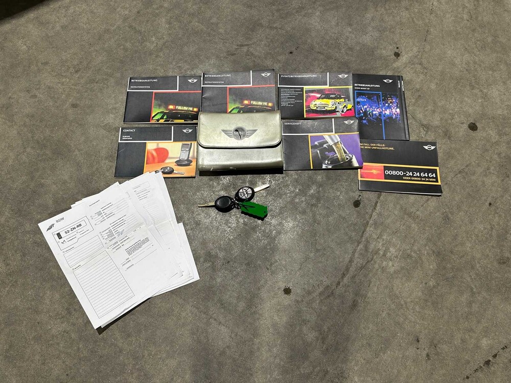 Mini Cooper S Cabriolet 1,6 170 PS 2004, 52-ZN-RB