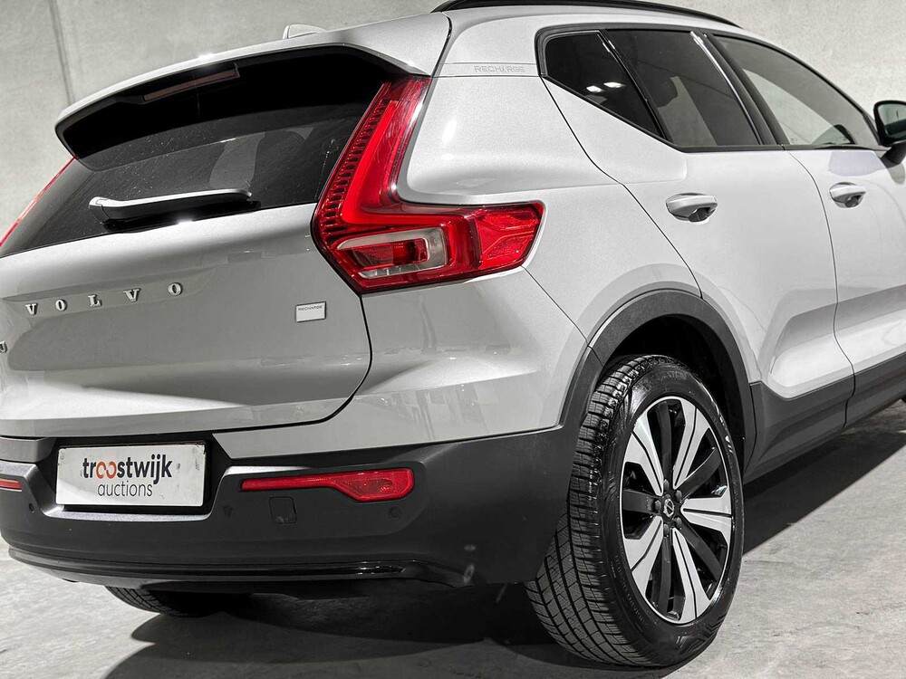 Volvo XC40 Recharge Core 70 kWh 231hp 2022 (Original-NL + 1st Owner), R-491-BZ