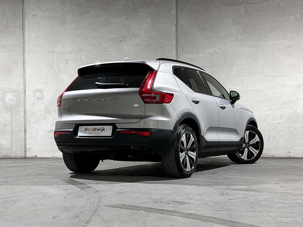 Volvo XC40 Recharge Core 70 kWh 231hp 2022 (Original-NL + 1st Owner), R-491-BZ
