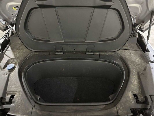 Volvo XC40 Recharge Core 70 kWh 231hp 2022 (Original-NL + 1st Owner), R-491-BZ