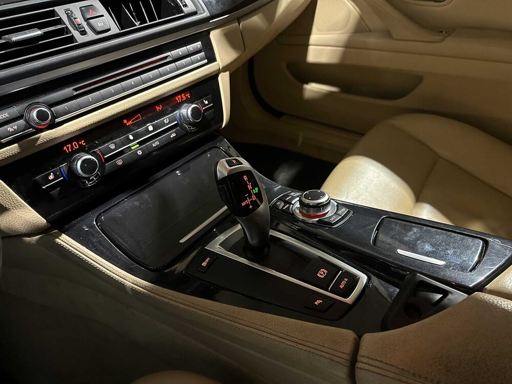 BMW 523i Touring High Executive 204hp 2010 5-series F11, L-790-VL