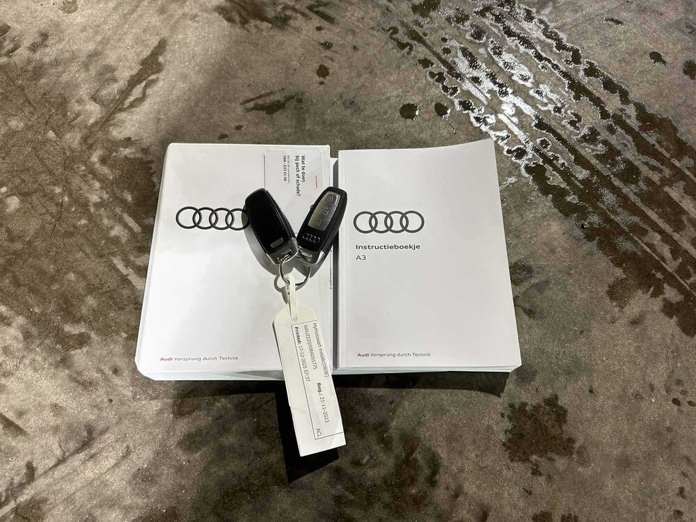 Audi A3 Saloon 35 TFSI Pro Line 150hp 2023 (Original-NL + 1st Owner), X-645-JF