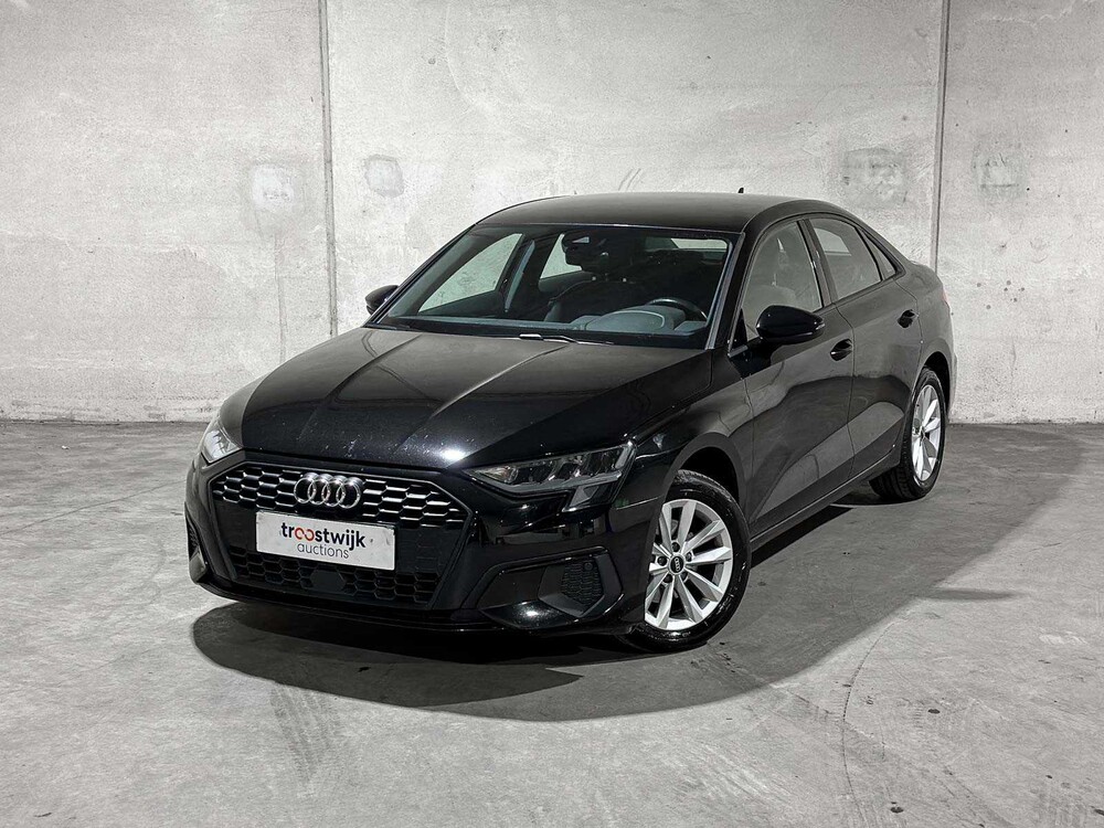 Audi A3 Saloon 35 TFSI Pro Line 150hp 2023 (Original-NL + 1st Owner), X-645-JF