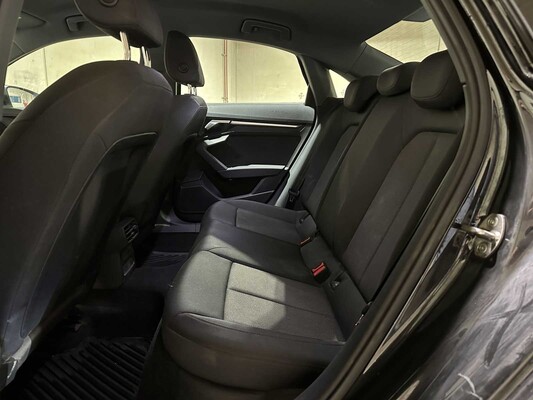 Audi A3 Saloon 35 TFSI Pro Line 150hp 2023 (Original-NL + 1st Owner), X-645-JF