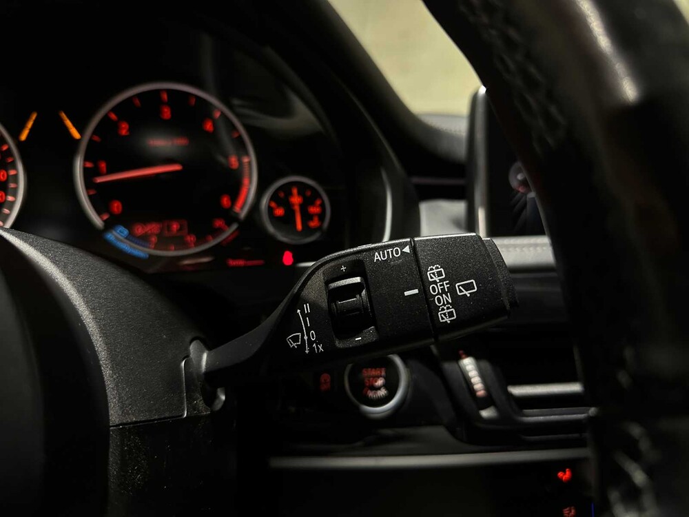 BMW X5 xDrive40d High Executive 313hp 2015, 4-ZGF-08