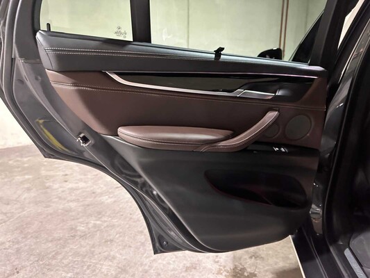 BMW X5 xDrive40d High Executive 313hp 2015, 4-ZGF-08