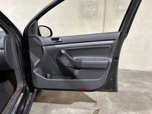 Volkswagen Golf GTI V 2.0 TFSI 200hp 2005 Golf 5, 13-RTL-3