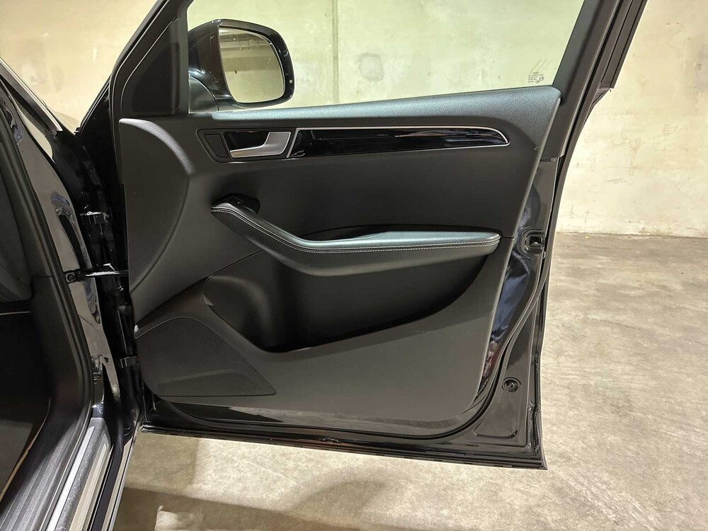 Audi Q5 3.0 TDI quattro Pro Line S 236hp 2011, 41-THL-9