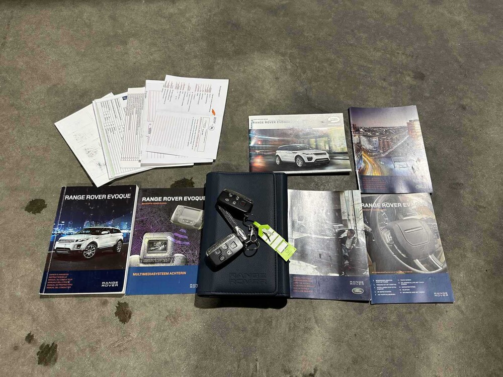 Land Rover Range Rover Evoque 2.2 eD4 2WD Prestige 150hp 2012 (Original-NL), 99-XFT-1