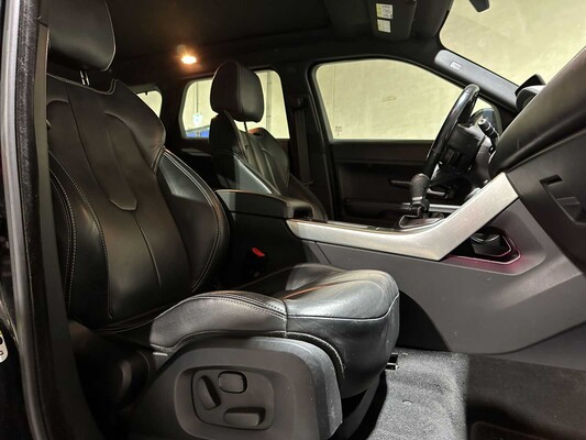 Land Rover Range Rover Evoque 2.2 eD4 2WD Prestige 150hp 2012 (Original-NL), 99-XFT-1