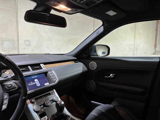 Land Rover Range Rover Evoque 2.2 eD4 2WD Prestige 150hp 2012 (Original-NL), 99-XFT-1