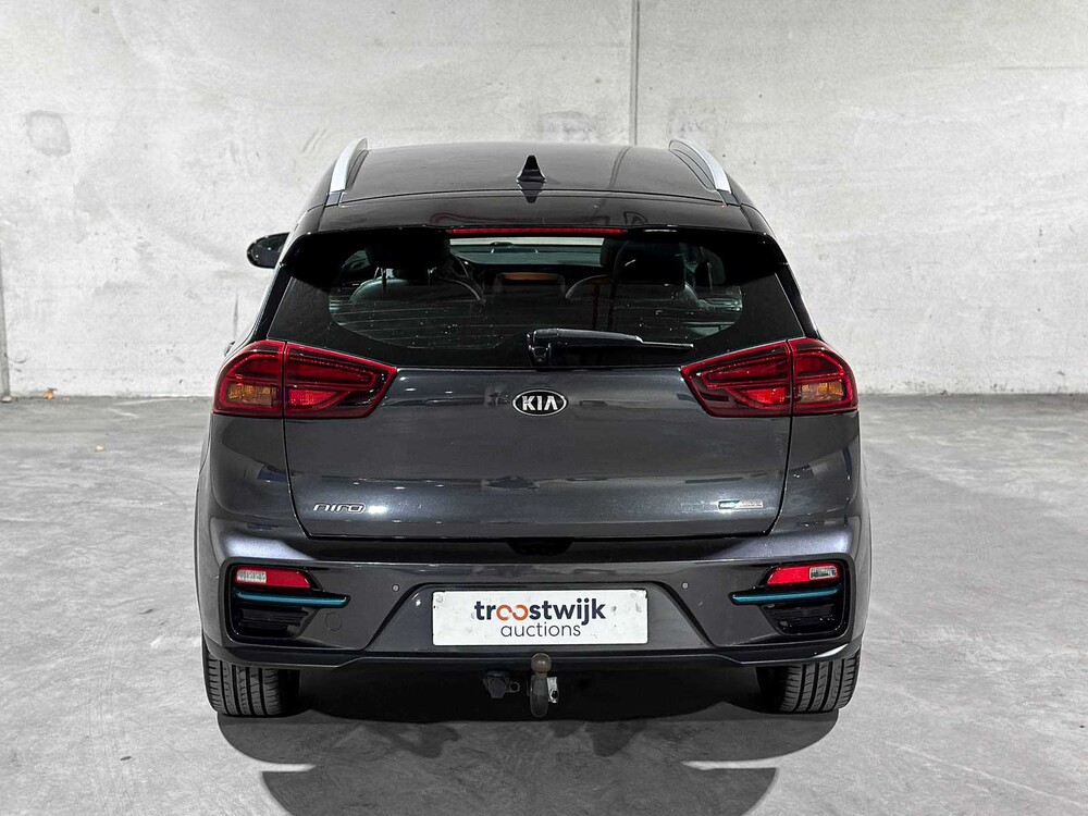Kia e-Niro DynamicLine 64 kWh 204hp 2020 (Original-NL + 1st owner), J-072-TK