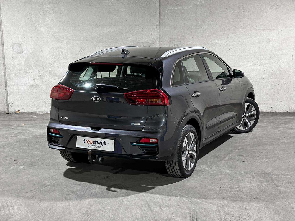 Kia e-Niro DynamicLine 64 kWh 204hp 2020 (Original-NL + 1st owner), J-072-TK