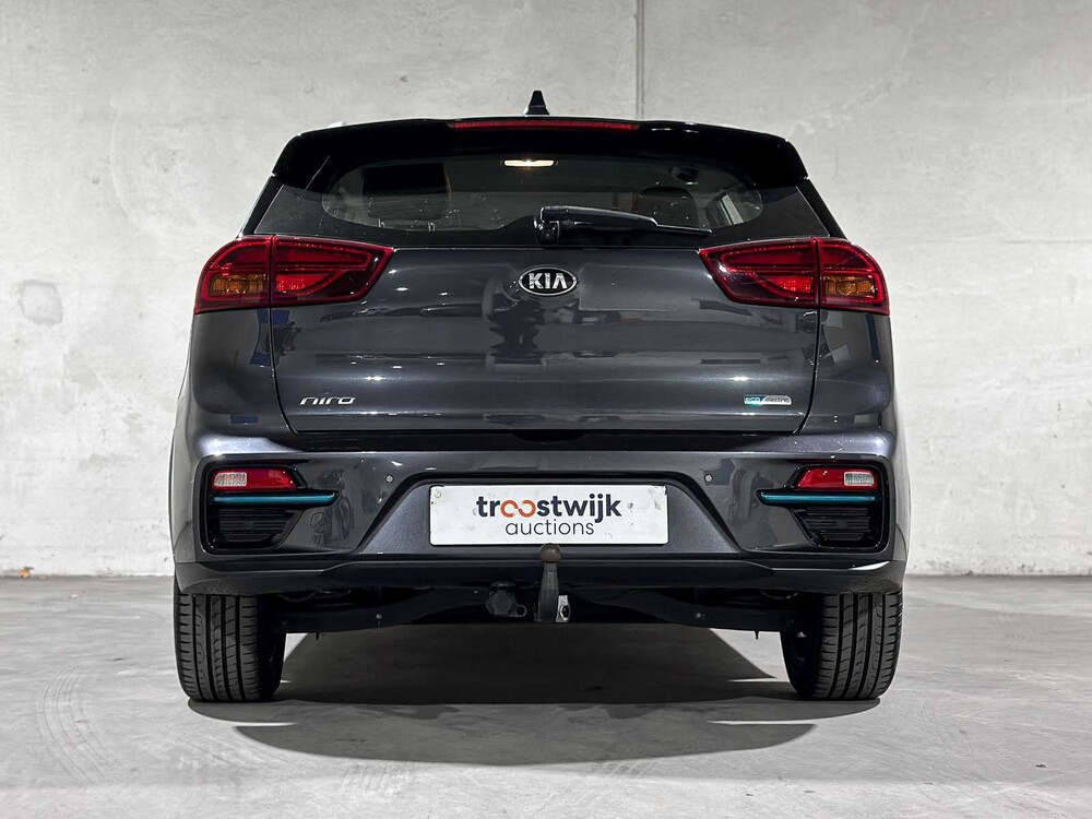 Kia e-Niro DynamicLine 64 kWh 204hp 2020 (Original-NL + 1st owner), J-072-TK