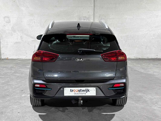 Kia e-Niro DynamicLine 64 kWh 204hp 2020 (Original-NL + 1st owner), J-072-TK