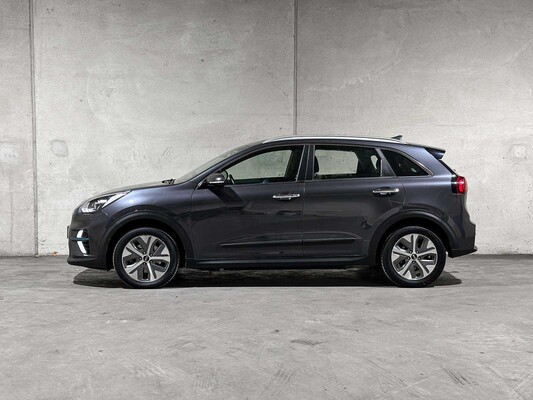 Kia e-Niro DynamicLine 64 kWh 204hp 2020 (Original-NL + 1st owner), J-072-TK