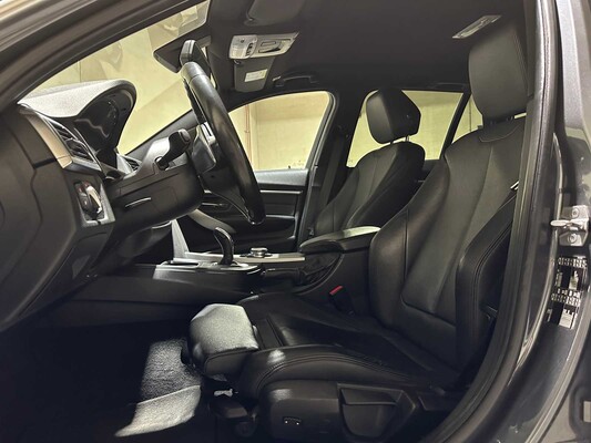 BMW 320d EDE Luxury 163hp 2015 (Original-NL) 3-series Touring F31, HG-460-P
