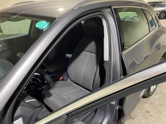 Audi e-tron 50 Quattro Launch Edition 71 kWh 313hp 2020 (Original-NL & 1st Owner), J-980-HF