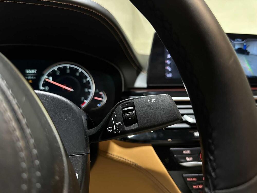 BMW M550i xDrive High Executive G30 462hp 2018 (Original-NL), RS-253-R