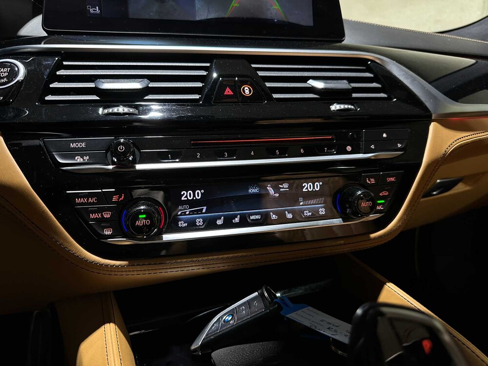 BMW M550i xDrive High Executive G30 462hp 2018 (Original-NL), RS-253-R