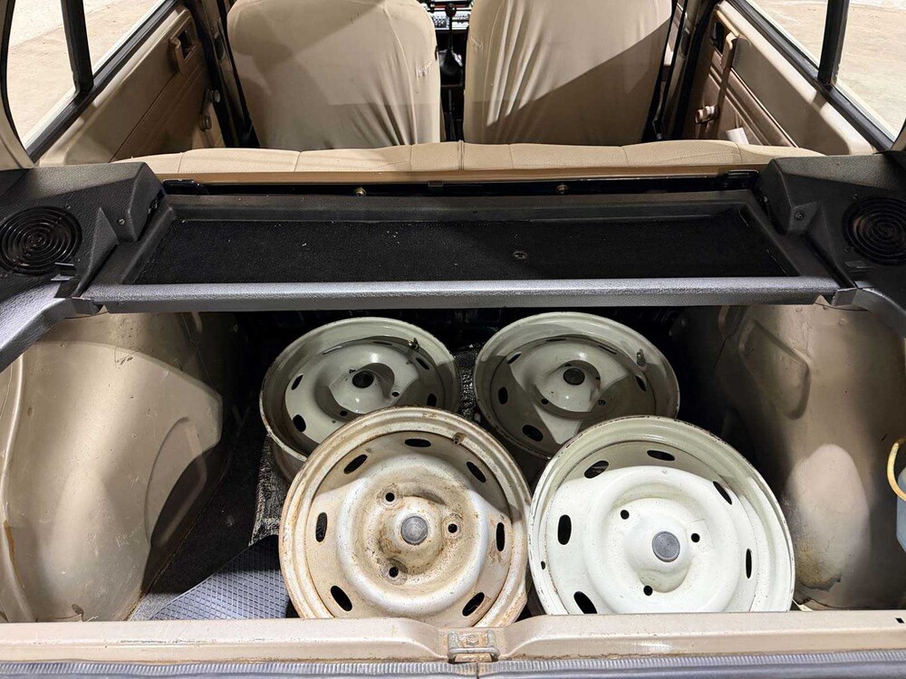 Citroen Visa 2-cyl 0.7 32hp 1984, J-692-DP