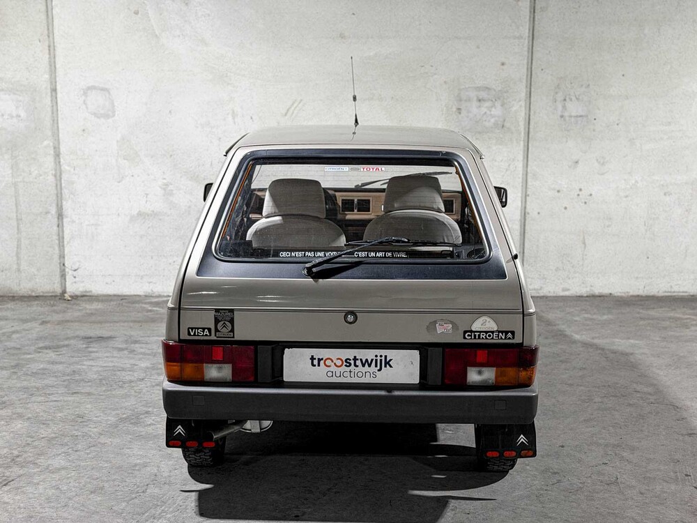 Citroen Visa 2-cyl 0.7 32hp 1984, J-692-DP