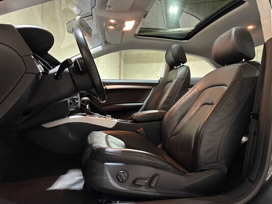 Audi RS5 Coupé 4.2 FSI V8 Quattro 450hp 2010, XN-941-L Youngtimer