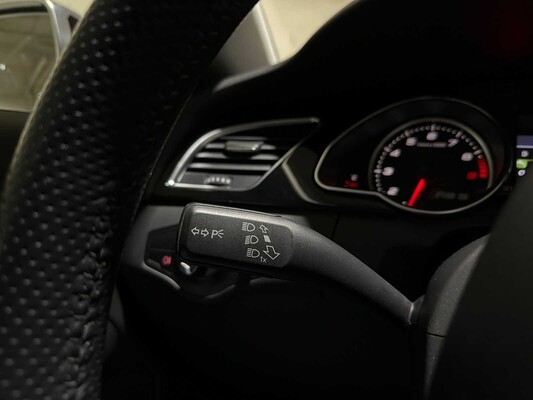 Audi RS5 Coupé 4.2 FSI V8 Quattro 450hp 2010, XN-941-L Youngtimer