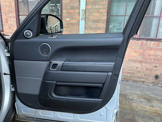 Land Rover Range Rover Sport P400e HSE Dynamic Stealth 404pk 2020 (Origineel-NL) Plug-In Hybrid, J-656-LL