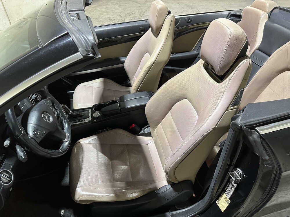 Mercedes-Benz E550 AMG Cabriolet Elegance 5.5 V8 387hp 2011 E-Class, NL-962-T