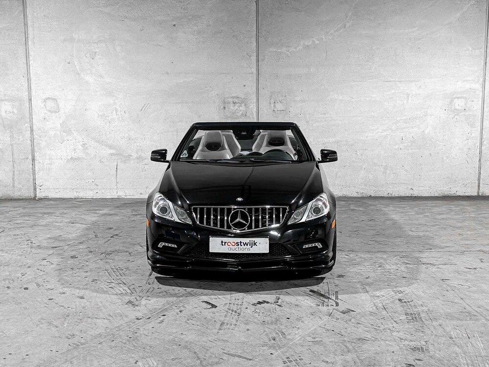 Mercedes-Benz E550 AMG Cabriolet Elegance 5.5 V8 387hp 2011 E-Class, NL-962-T