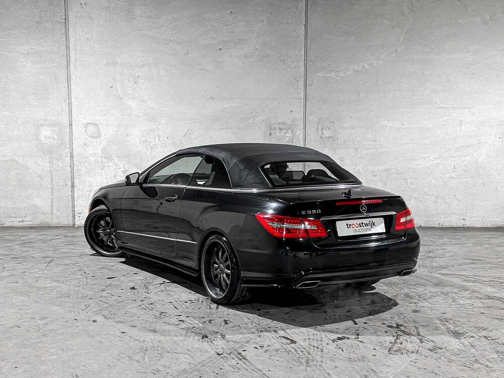 Mercedes-Benz E550 AMG Cabriolet Elegance 5.5 V8 387hp 2011 E-Class, NL-962-T
