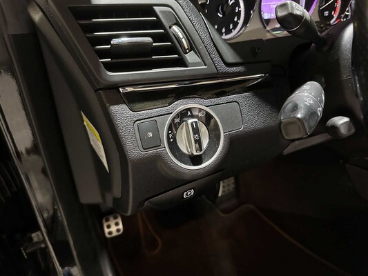 Mercedes-Benz E550 AMG Cabriolet Elegance 5.5 V8 387hp 2011 E-Class, NL-962-T