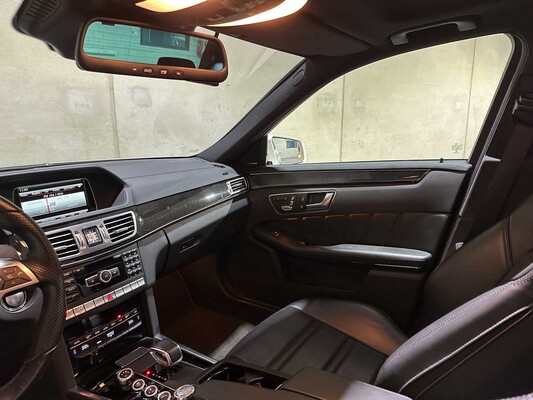 Mercedes-Benz E63 AMG 5.5 V8 557hp 2015 E-class, HZJ-36-D