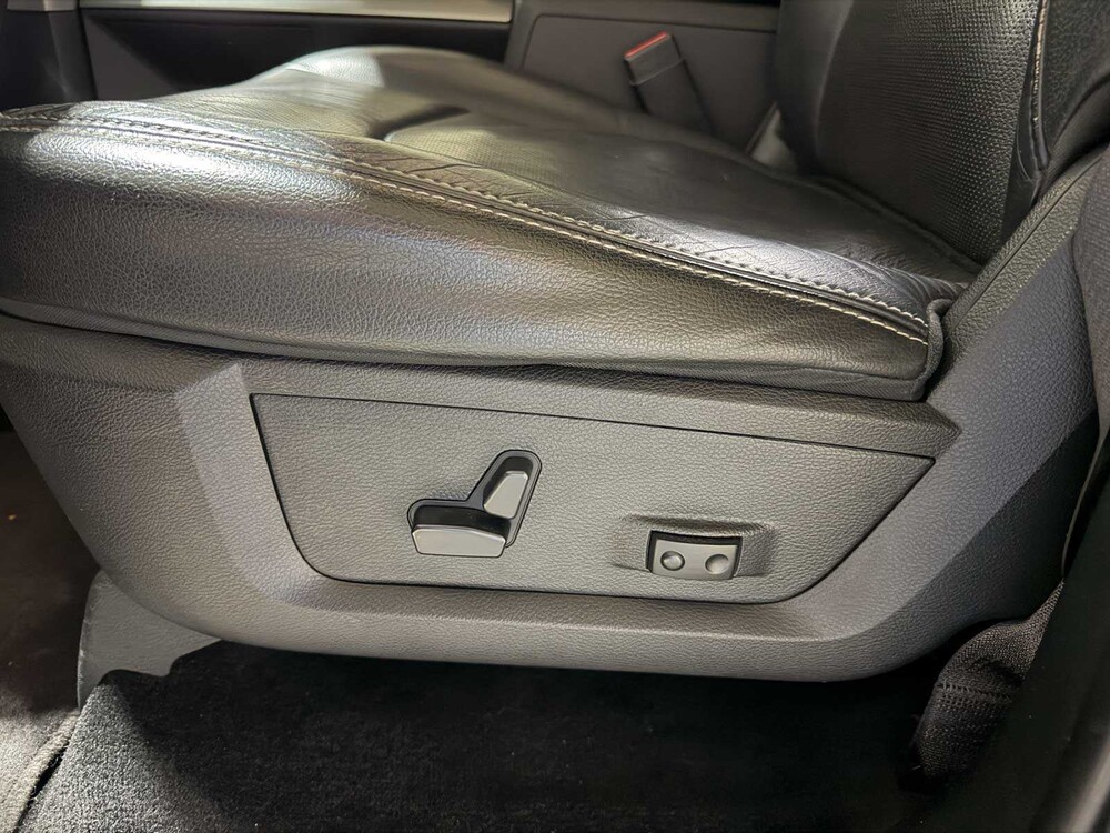 Dodge Ram 1500 5.7 V8 Quad Cab 6'4 401hp 2015 (Original-NL), VN-540-B Commercial Vehicle