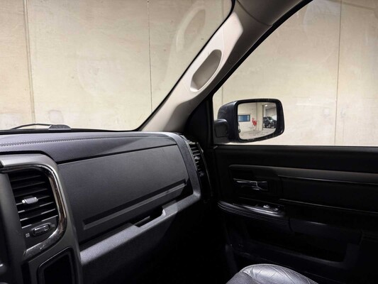 Dodge Ram 1500 5.7 V8 Quad Cab 6'4 401hp 2015 (Original-NL), VN-540-B Commercial Vehicle