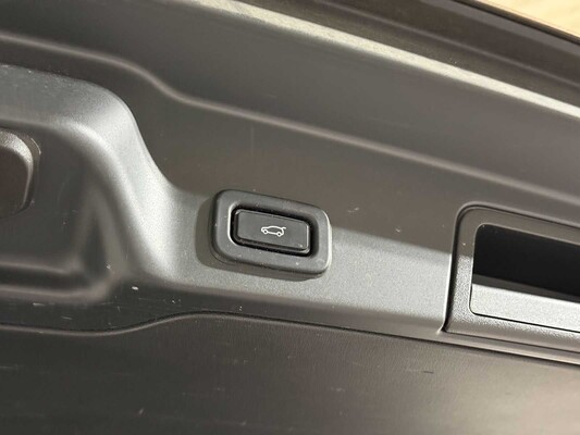 Land Rover Range Rover Evoque 2.0 D150 AWD HSE R-Dynamic 150pk 2020 (Origineel-NL), H-933-PP