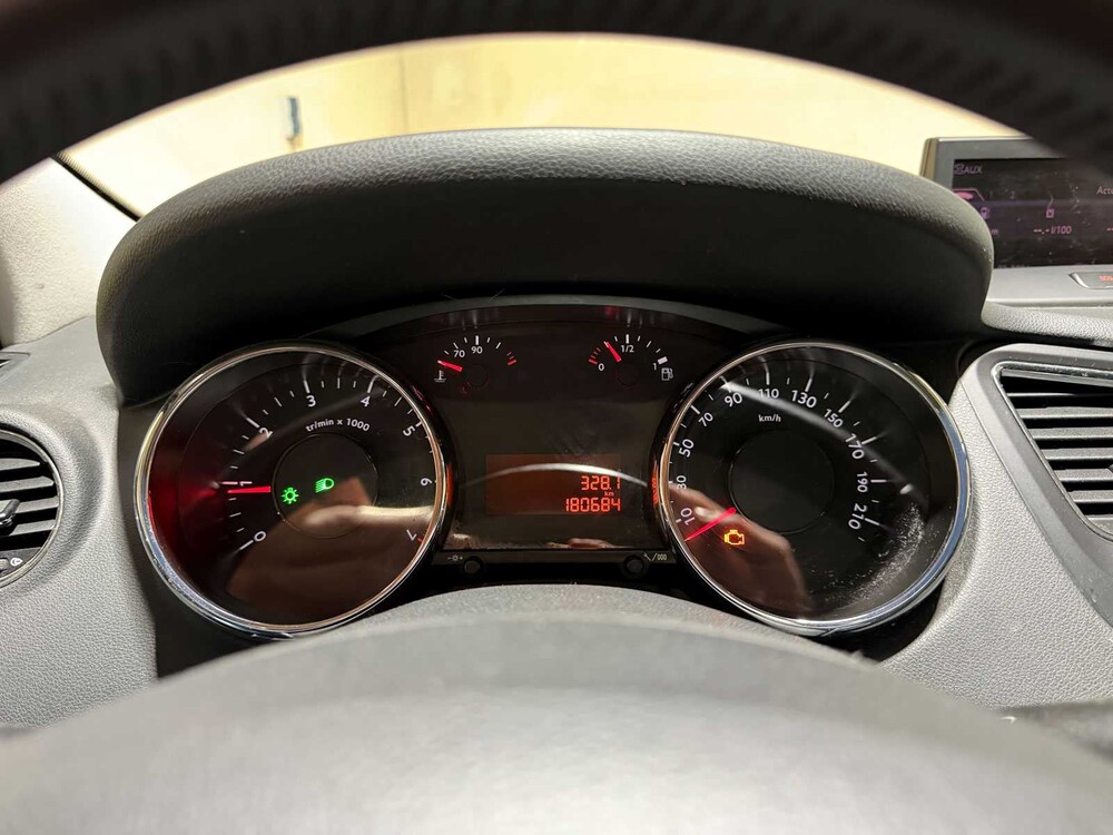 Peugeot 5008 1.6 VTi Active 5p. 120hp 2012, 77-TLK-4