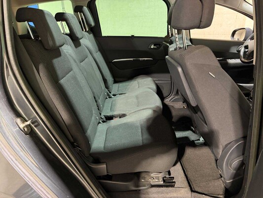 Peugeot 5008 1.6 VTi Active 5p. 120hp 2012, 77-TLK-4