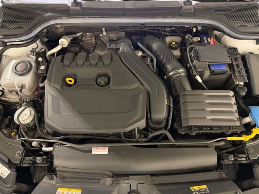 Skoda Kamiq 1.5 TSI ACT Sport Business 150hp 2021 Automatic (Original-NL), R-487-GS