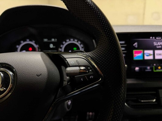 Skoda Kamiq 1.5 TSI ACT Sport Business 150hp 2021 Automatic (Original-NL), R-487-GS